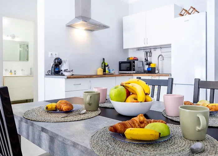 Sun & Fun In Playa De Americas * プラヤ・デ・ラス・アメリカス