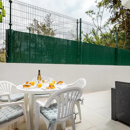 Sun & Fun In Playa De Americas Appartement *