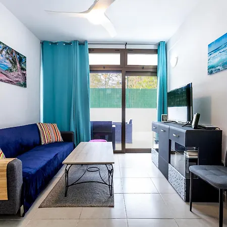 Sun & Fun In Playa De Americas Appartement *